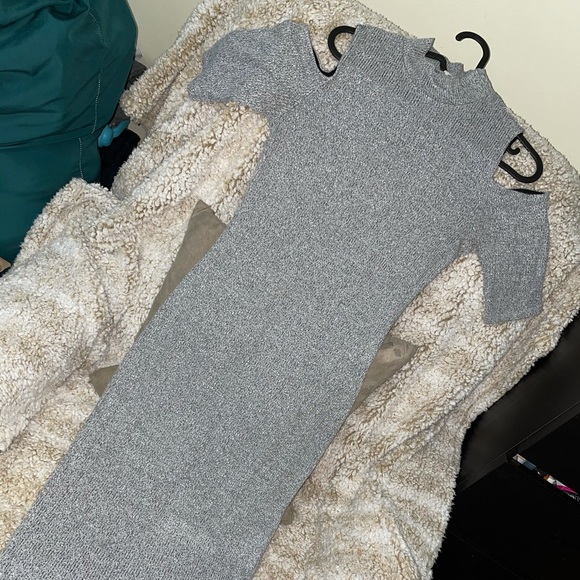 A+ELLEN - Picture 3 of 6